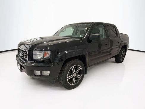Used 2013 Honda Ridgeline Sport image 3