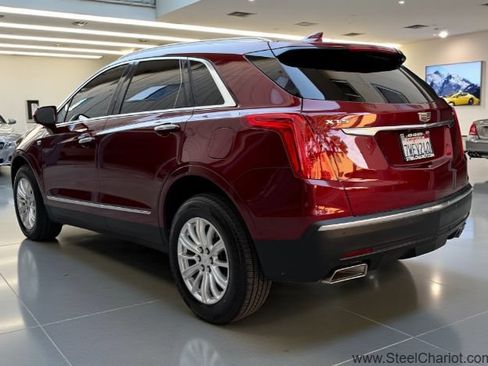 Used 2017 Cadillac XT5 FWD w/ LPO, Wheel Lock Package image 4