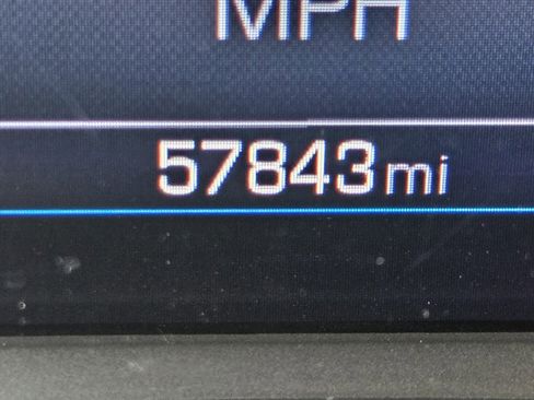 Used 2023 Chevrolet Equinox LT image 19