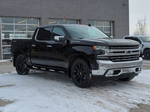 Used 2020 Chevrolet Silverado 1500 LTZ w/ LTZ Plus Package image 10