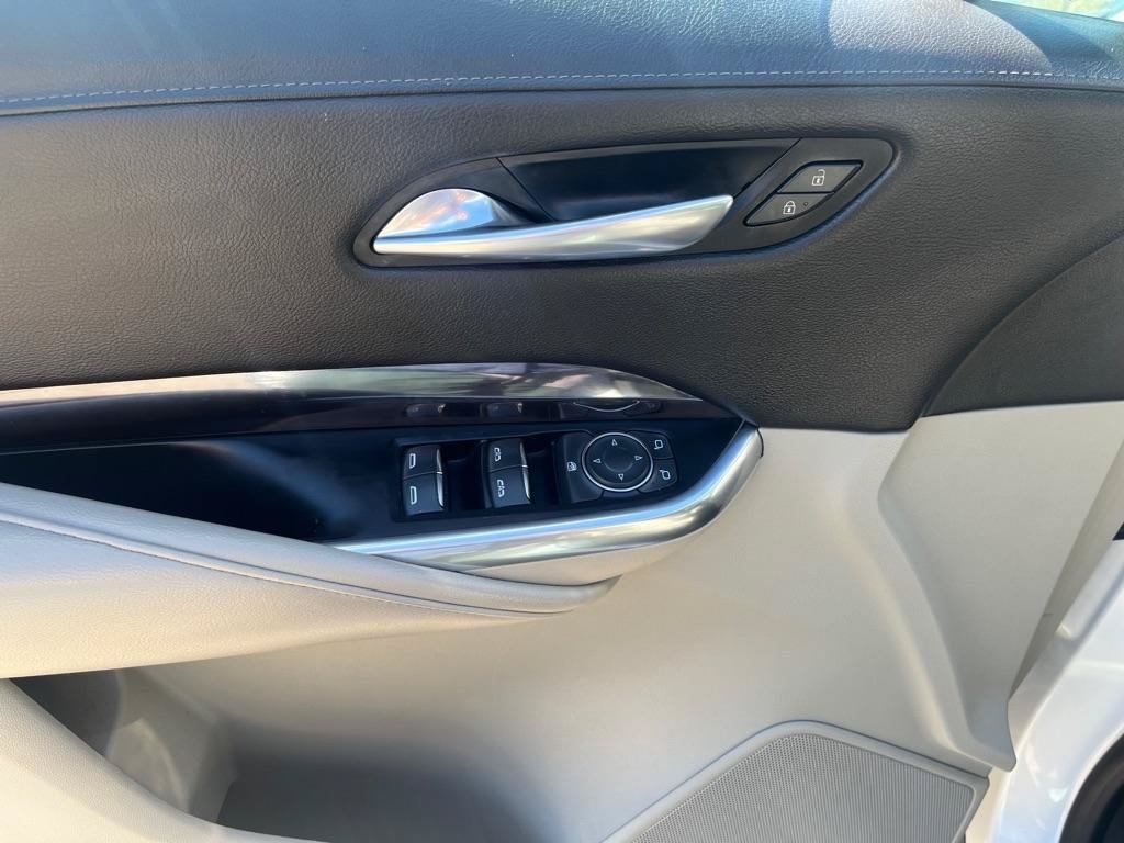 Used 2020 Cadillac XT4 Luxury FWD image 17