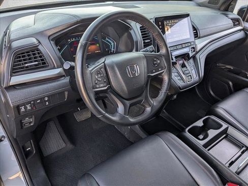 Used 2024 Honda Odyssey Sport image 10