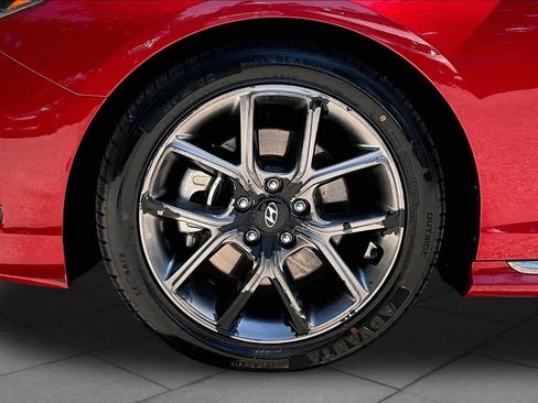 Used 2018 Hyundai Sonata Limited FWD image 11