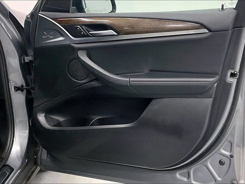 Used 2023 BMW X3 sDrive30i RWD image 19