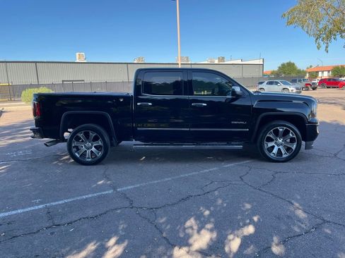 Used 2017 GMC Sierra 1500 Denali image 10