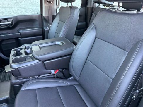 Used 2023 GMC Sierra 1500 Pro w/ X31 Off-Road Package AWD/4WD image 10