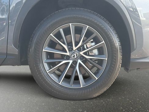 Used 2024 Lexus NX 250 FWD w/ Towing Package (2000 Lbs) image 20
