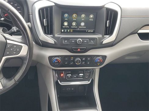 Used 2019 GMC Terrain SLE w/ Driver Convenience Package image 14
