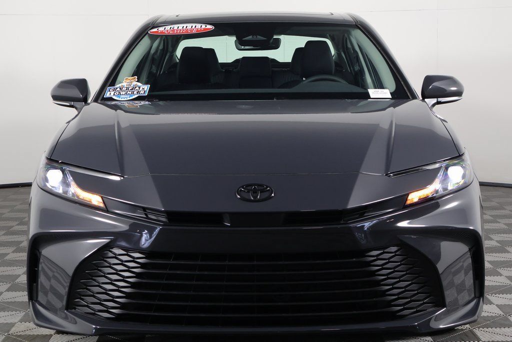Used 2026 Toyota Camry LE w/ Convenience Package FWD image 2