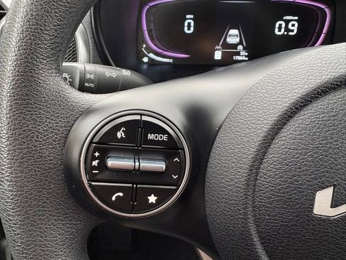 Certified 2023 Kia Soul LX image 21