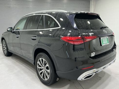 Used 2024 Mercedes-Benz GLC 300 4MATIC image 6