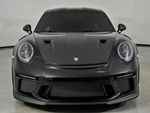 Used 2019 Porsche 911 GT3 RS RWD image 5