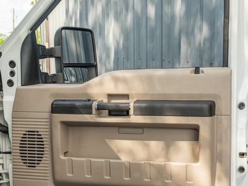 Used 2009 Ford F250 XLT AWD/4WD image 41