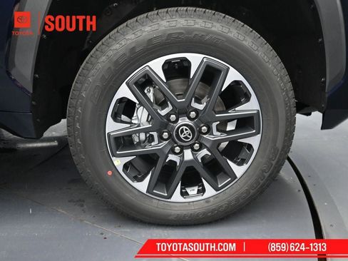 New 2026 Toyota Tundra Limited AWD/4WD image 29