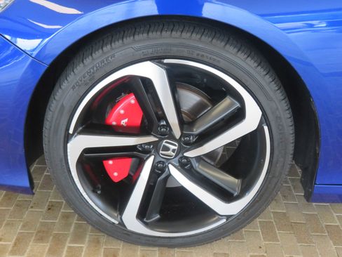 Used 2021 Honda Accord Sport image 7