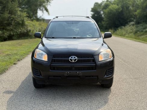 Used 2012 Toyota RAV4 4WD w/ Value Pkg image 3