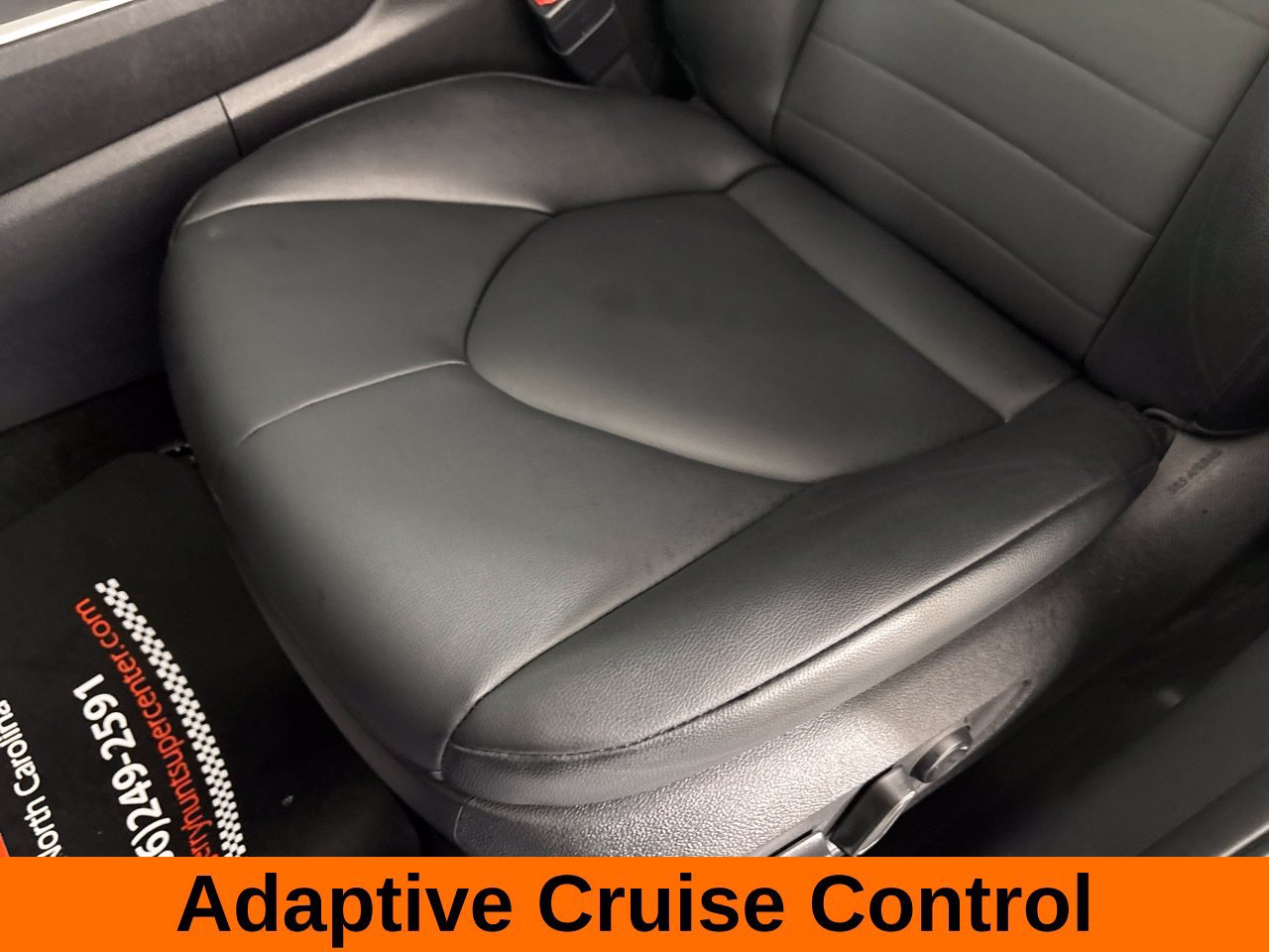 Used 2025 Toyota Highlander XLE FWD image 15