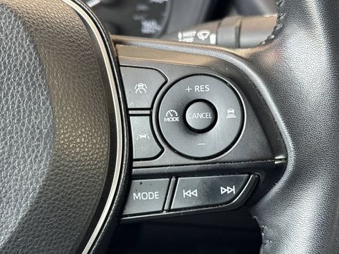 Certified 2023 Toyota Corolla SE FWD image 31