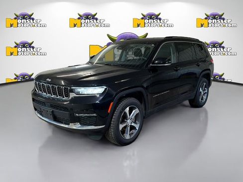 Used 2023 Jeep Grand Cherokee L Limited w/ Luxury Tech Group II image 1
