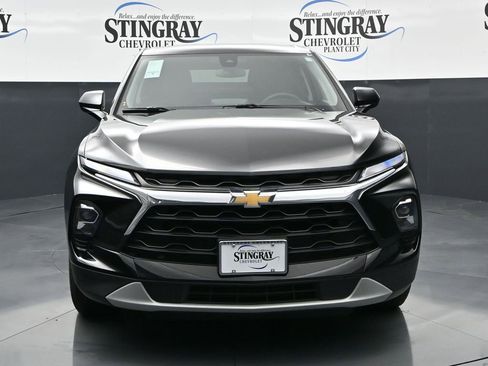 Certified 2025 Chevrolet Blazer LT image 3