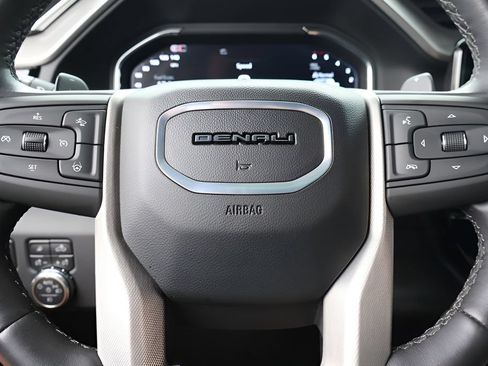 Used 2024 GMC Sierra 1500 Denali w/ Technology Package RWD image 21