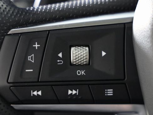 Used 2024 Mitsubishi Outlander SEL image 24