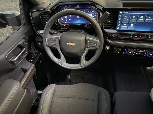 New 2026 Chevrolet Silverado 2500 LT w/ Convenience Package image 22
