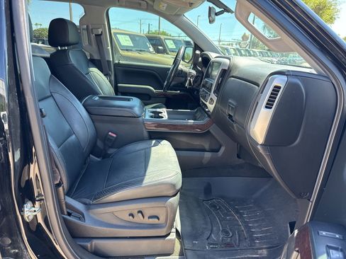 Used 2017 GMC Sierra 1500 SLT w/ SLT Premium Package image 11