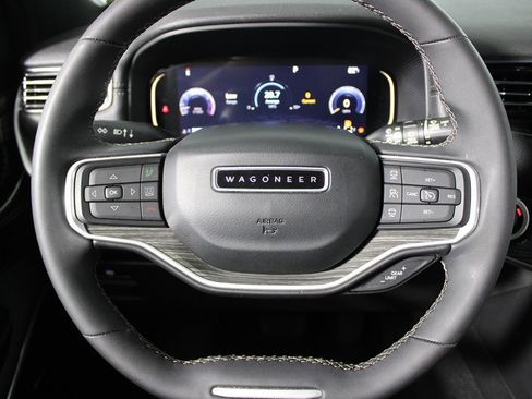 Used 2022 Jeep Wagoneer Series II image 18