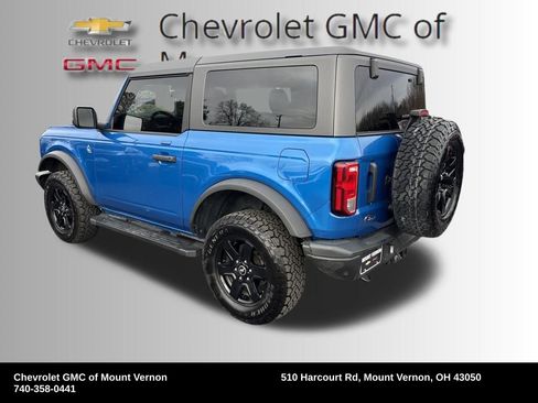 Used 2022 Ford Bronco Black Diamond image 3