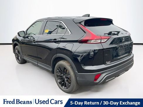 Used 2022 Mitsubishi Eclipse Cross LE image 5