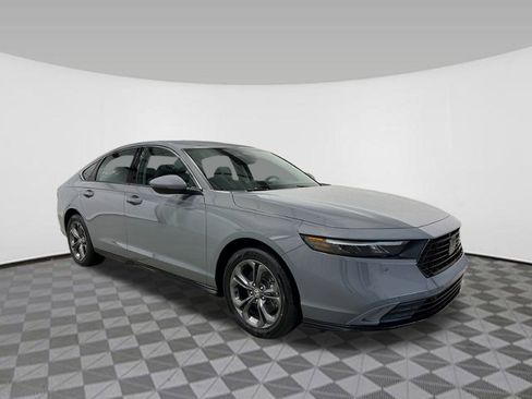 New 2025 Honda Accord EX-L image 7