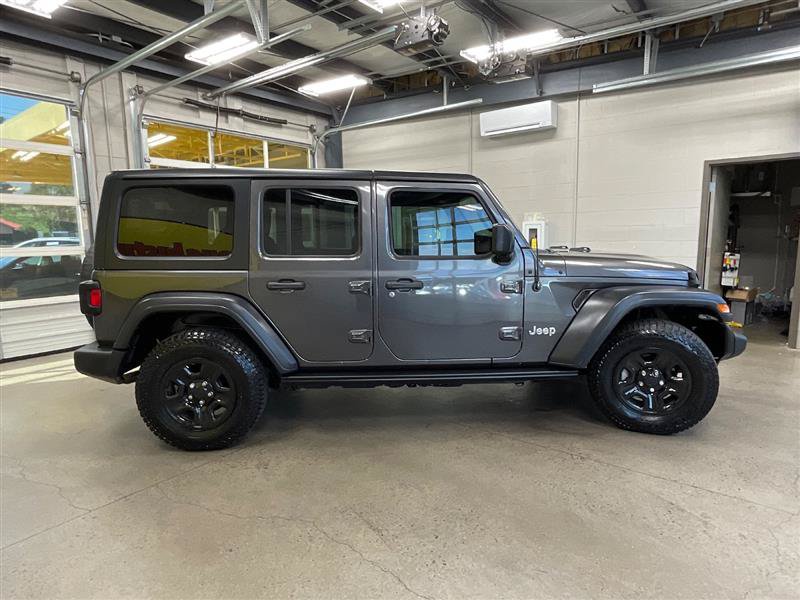 Used 2018 Jeep Wrangler Unlimited Sport AWD/4WD image 6
