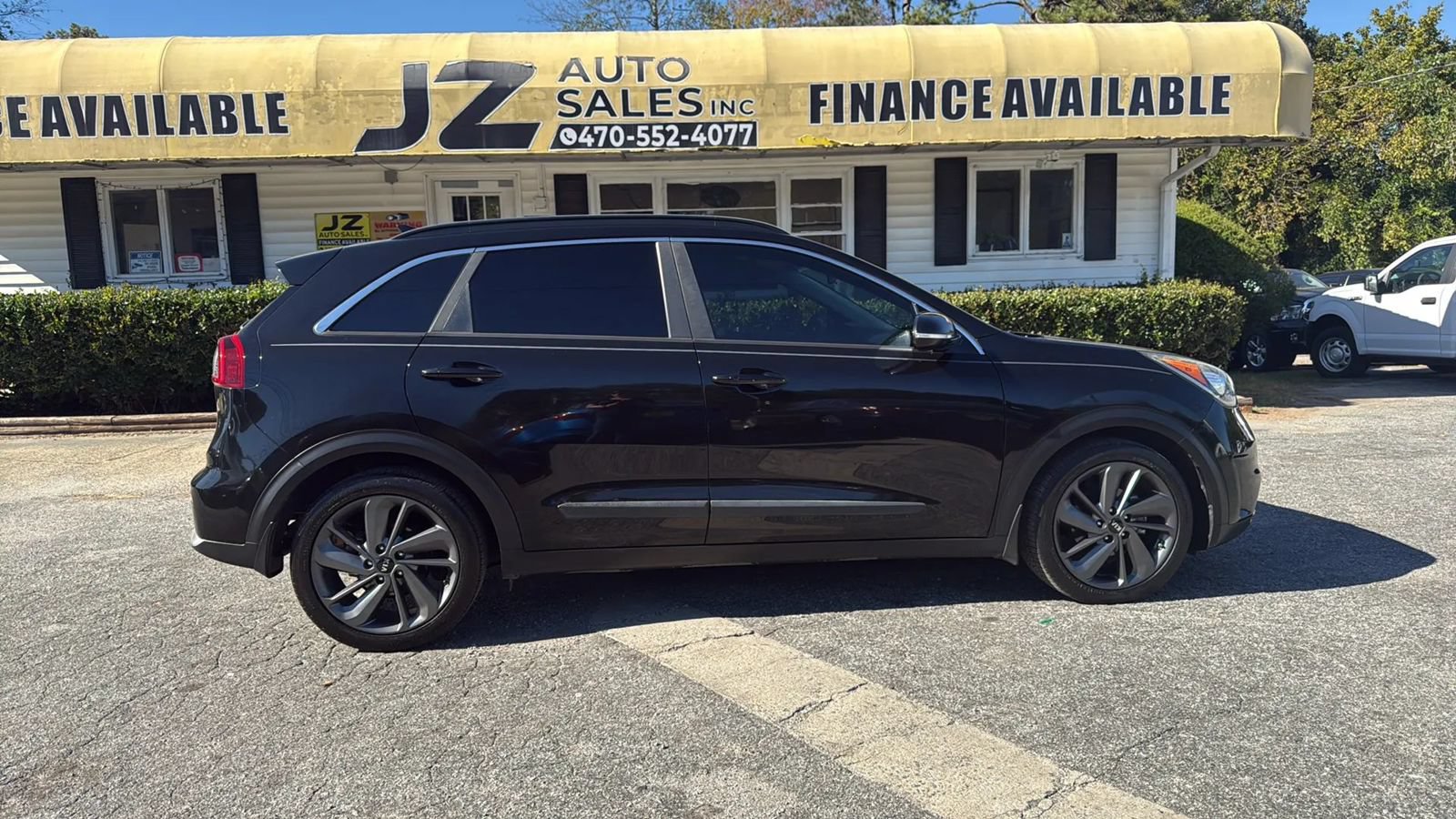 Used 2017 Kia Niro FWD image 8