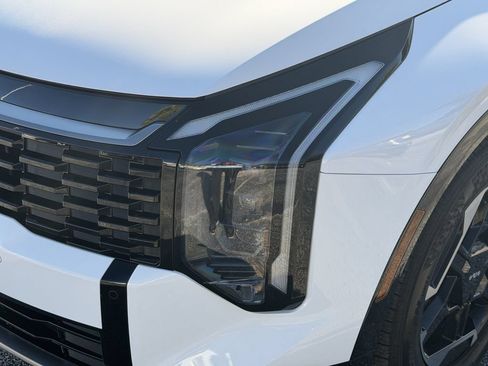 Certified 2026 Kia Sportage SX FWD image 10