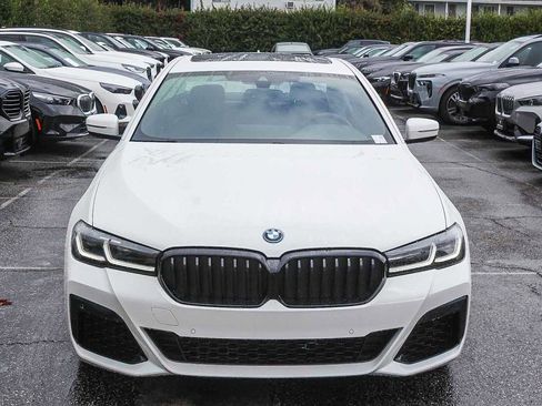 Certified 2023 BMW 530e w/ M Sport Package image 2