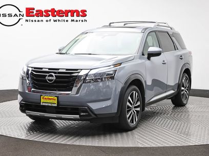 Used 2023 Nissan Pathfinder Platinum w/ Cargo Package