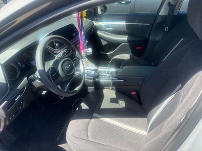 Certified 2023 Hyundai Sonata SE w/ Cargo Package