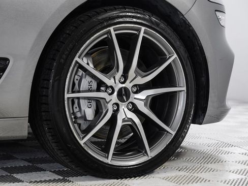 Used 2024 Genesis G70 2.5T RWD image 64