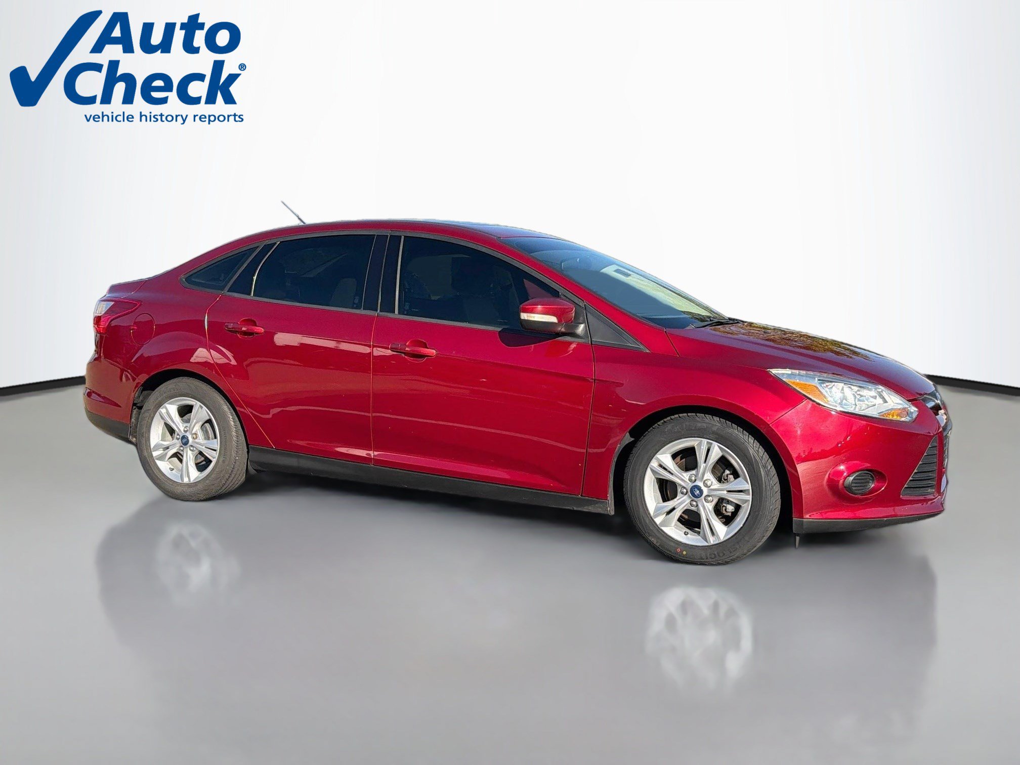 Used 2014 Ford Focus SE FWD image 1