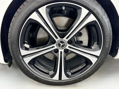 Certified 2025 Mercedes-Benz C 300 Sedan image 28