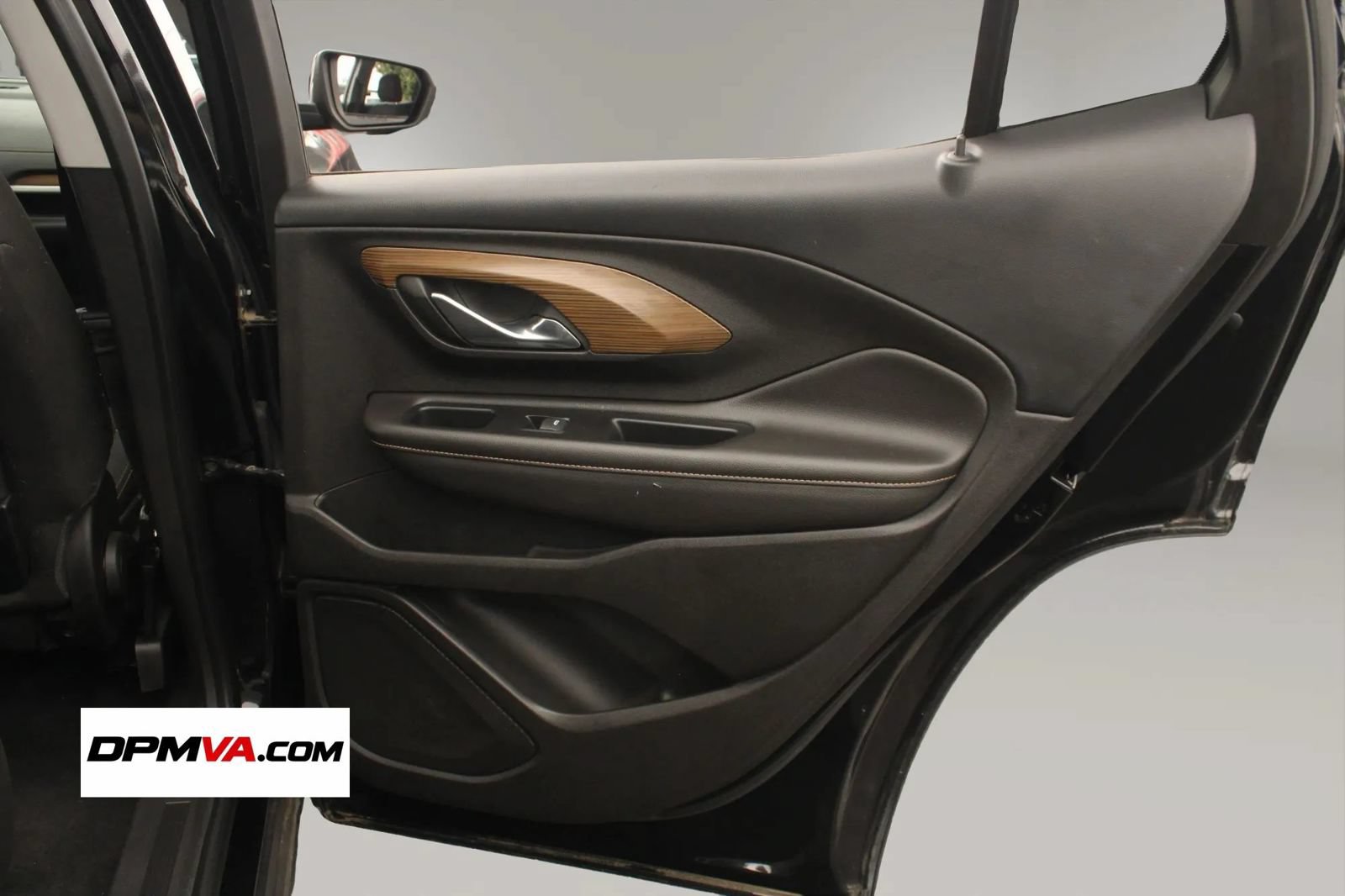 Used 2019 GMC Terrain SLE FWD image 22