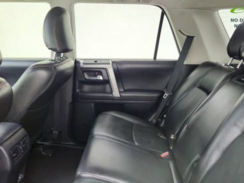 Used 2022 Toyota 4Runner SR5 AWD/4WD image 29