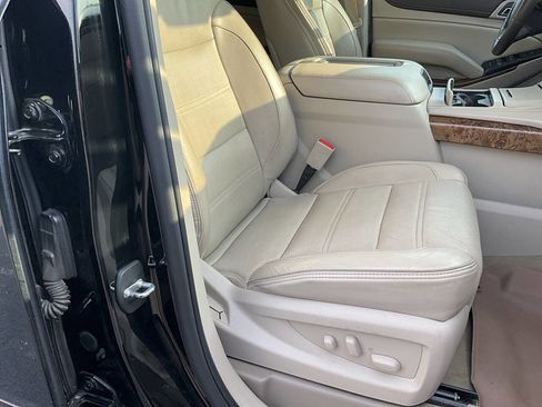 Used 2016 GMC Yukon XL Denali w/ Open Road Package image 15