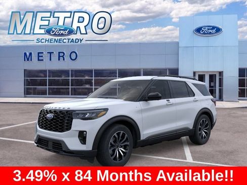 New 2026 Ford Explorer ST-Line AWD/4WD image 2