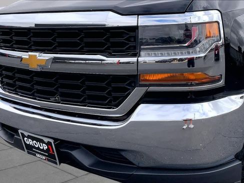 Used 2019 Chevrolet Silverado 1500 LT RWD image 30