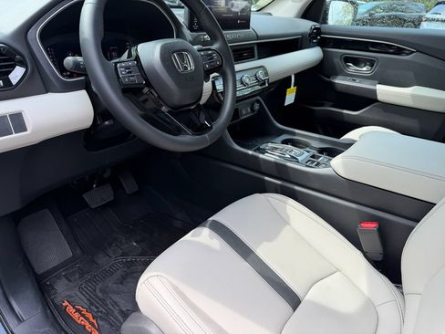 New 2026 Honda Passport RTL image 16