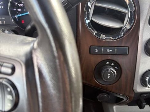 Used 2013 Ford F350 Lariat w/ Lariat Ultimate Pkg image 22