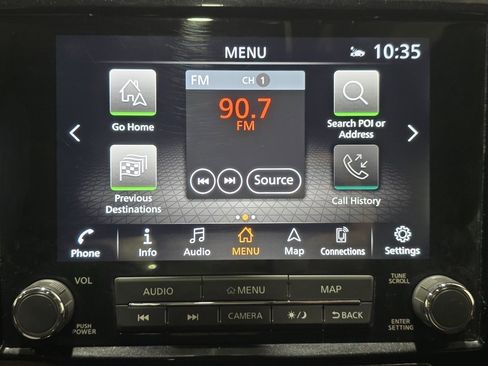 Used 2022 Nissan Frontier PRO-4X image 12