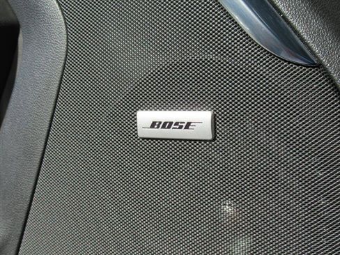 Used 2024 GMC Yukon Denali w/ Advanced Technology Package image 30